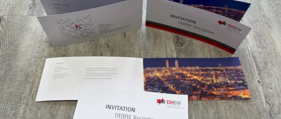 Referenz Print-Design: Einladungskarte zur DHBW Reception „Barcelona 2022“
